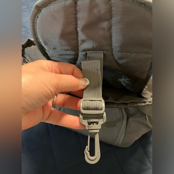 Grey Outward hound small carrying back pack to carry your small dog. - Picture 8 of 11